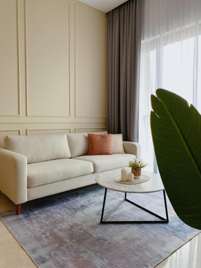 Nexus Lucantia Apartment